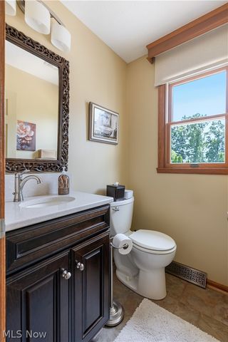 8640 Candleberry Street NW, Massillon, OH 44646
