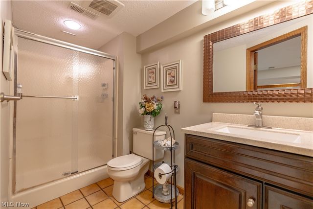 8640 Candleberry Street NW, Massillon, OH 44646