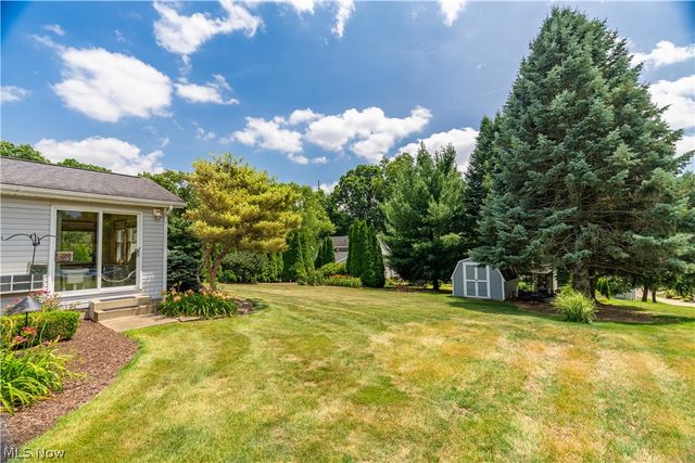 8640 Candleberry Street NW, Massillon, OH 44646