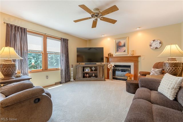 8640 Candleberry Street NW, Massillon, OH 44646