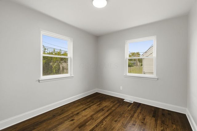 1207 Carbone Drive, Columbus, OH 43224