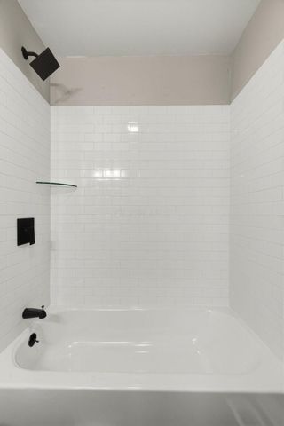 1207 Carbone Drive, Columbus, OH 43224