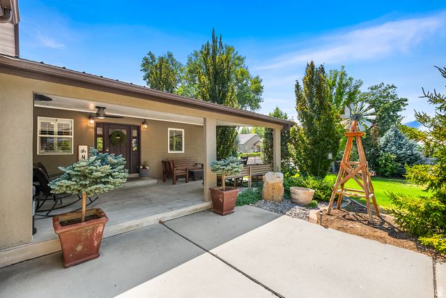 1014 E SMART LN, Sandy, UT 84094