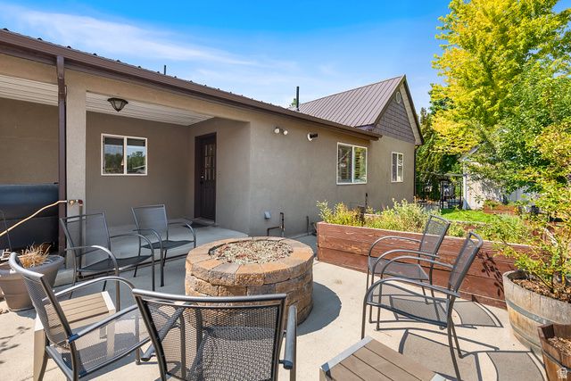 1014 E SMART LN, Sandy, UT 84094