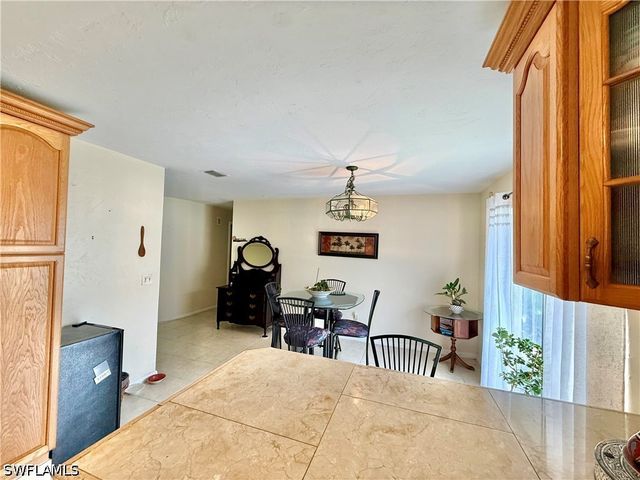 1066 Highlands DR, Naples, FL 34103