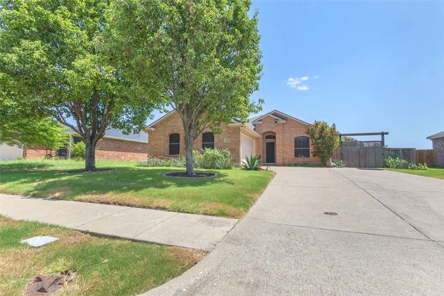 1114 Longhorn Lane, Forney, TX 75126