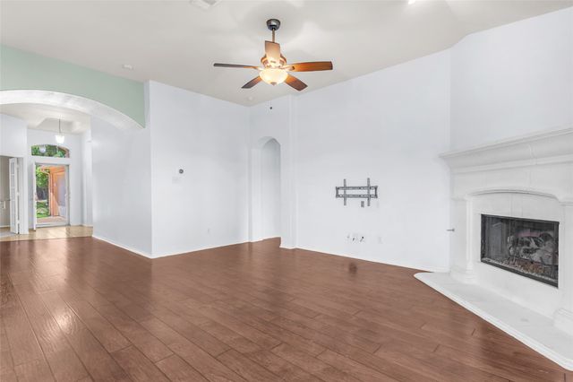 1114 Longhorn Lane, Forney, TX 75126