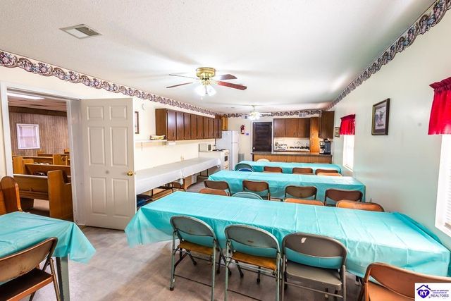 1198 Glendale Hodgenville Road, Glendale, KY 42740