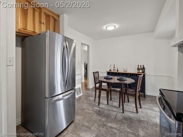 9928 Brookfield Street, Livonia, MI 48150