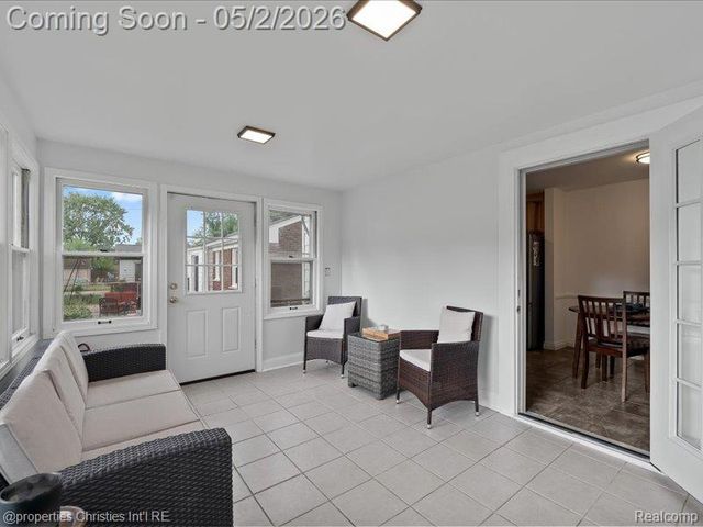 9928 Brookfield Street, Livonia, MI 48150