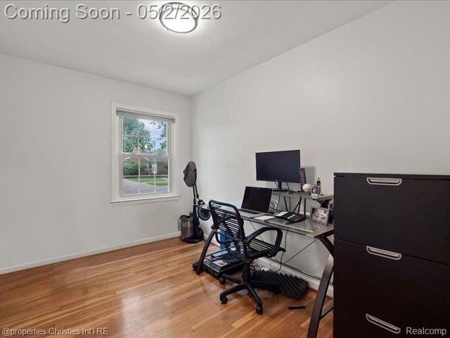 9928 Brookfield Street, Livonia, MI 48150