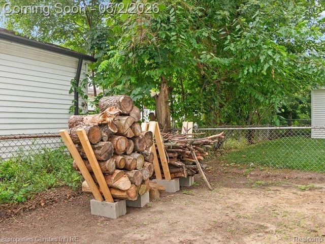 9928 Brookfield Street, Livonia, MI 48150