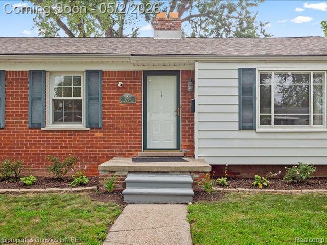 9928 Brookfield Street, Livonia, MI 48150