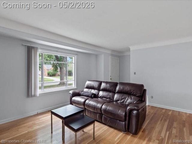 9928 Brookfield Street, Livonia, MI 48150