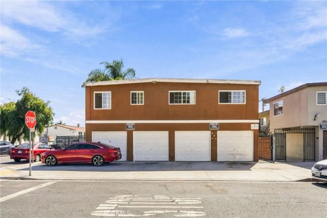 5333 Pine Avenue, Long Beach, CA 90805
