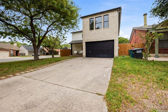 13050 CAVERN PARK DR, San Antonio, TX 78249