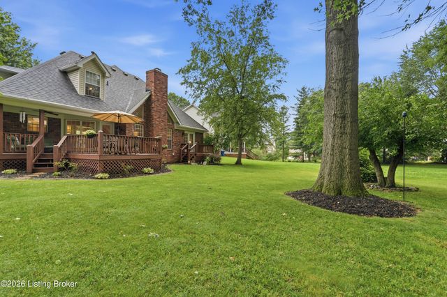 10000 Ivybridge Cir, Louisville, KY 40241