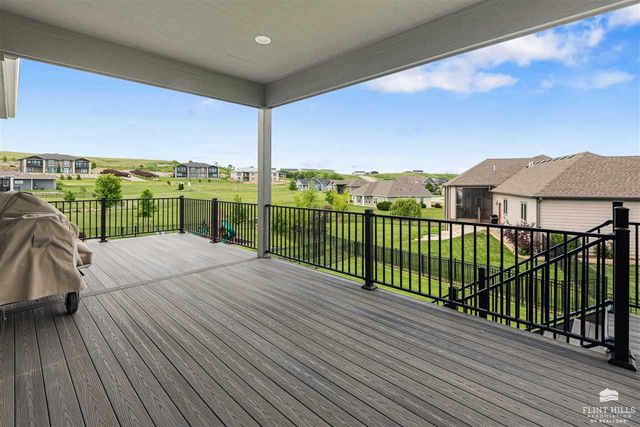 5420 Colbert Hills Drive, Manhattan, KS 66503