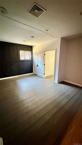 11221 Jamaica Avenue, Richmond Hill, NY 11418
