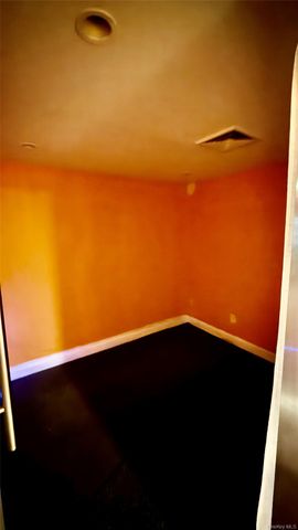 11221 Jamaica Avenue, Richmond Hill, NY 11418