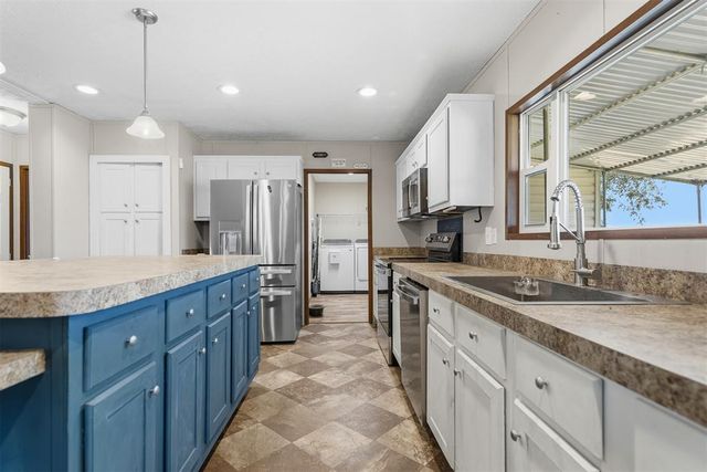 2412 State Highway 39, Blanchard, OK 73010