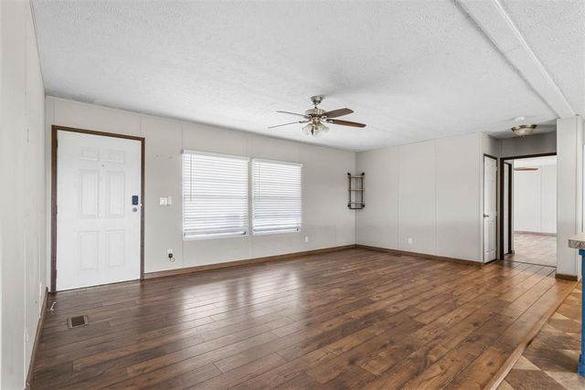 2412 State Highway 39, Blanchard, OK 73010