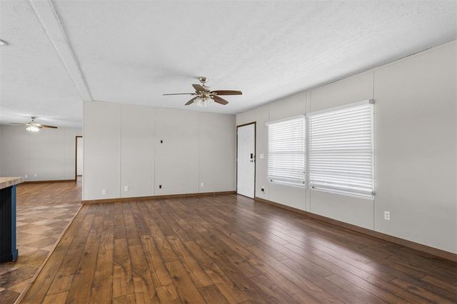 2412 State Highway 39, Blanchard, OK 73010