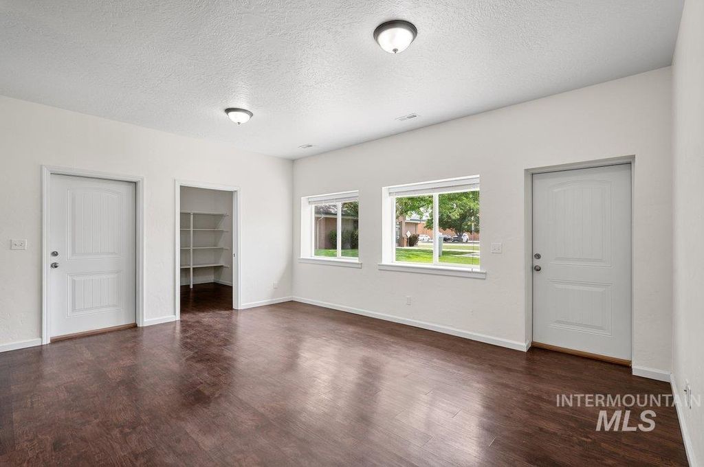 316 N 11th St, Payette, ID 83661 photo 11