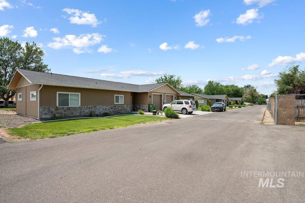 316 N 11th St, Payette, ID 83661 photo 4