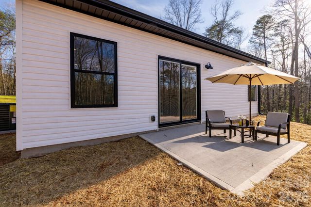 119 Chapel Hill Drive, Troy, NC 27371