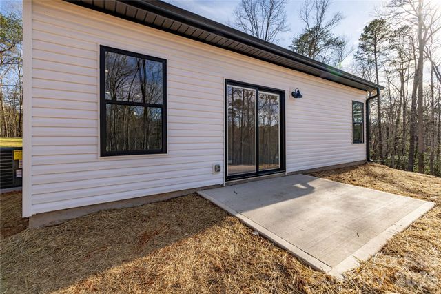 119 Chapel Hill Drive, Troy, NC 27371