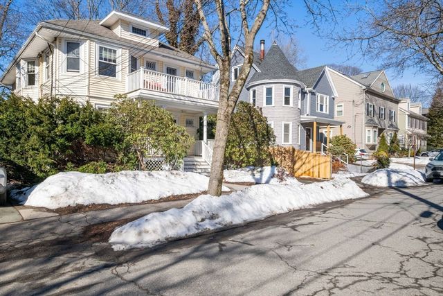 41 Aberdeen 1, Newton, MA 02461