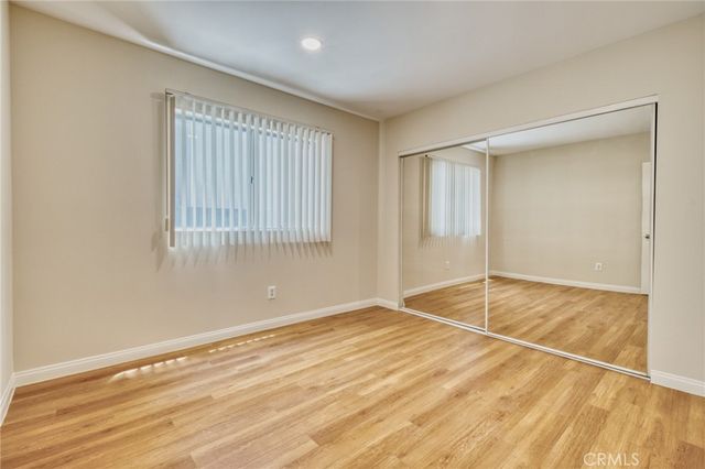4546 Murietta Avenue 105, Sherman Oaks, CA 91423