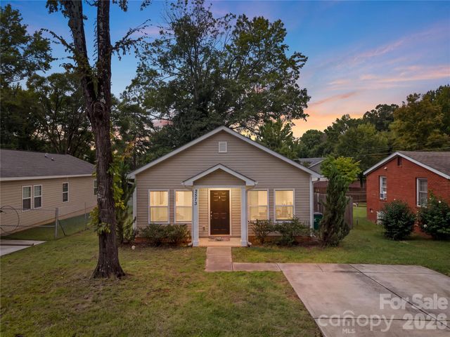 2573 Hemphill Street, Charlotte, NC 28208