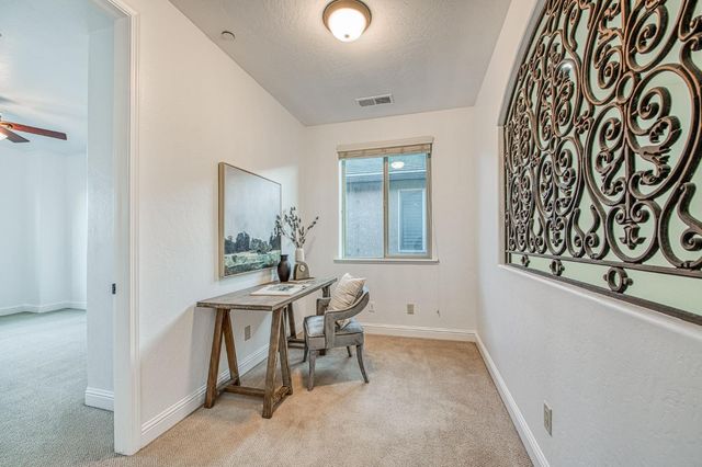 11384 N Via Montessori Drive, Fresno, CA 93730