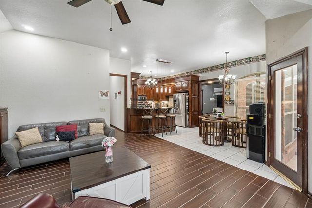 11409 Pinewick Drive, Oklahoma City, OK 73162