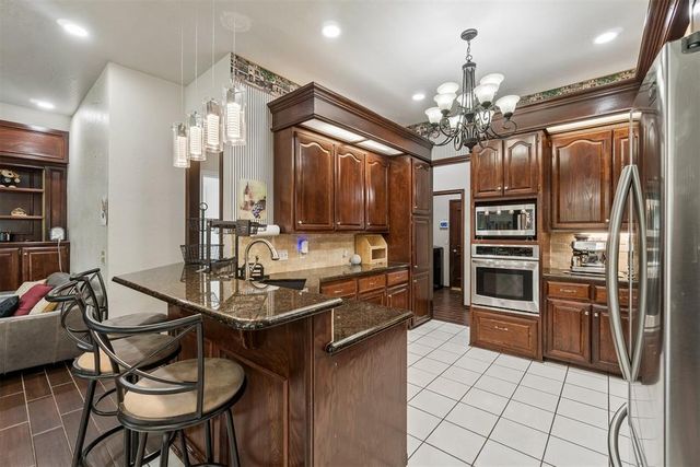 11409 Pinewick Drive, Oklahoma City, OK 73162
