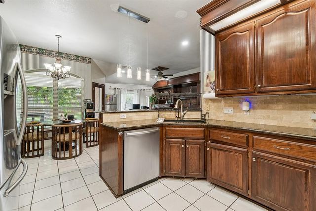 11409 Pinewick Drive, Oklahoma City, OK 73162