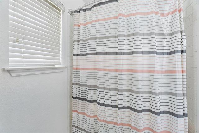 11409 Pinewick Drive, Oklahoma City, OK 73162