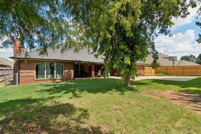 11409 Pinewick Drive, Oklahoma City, OK 73162