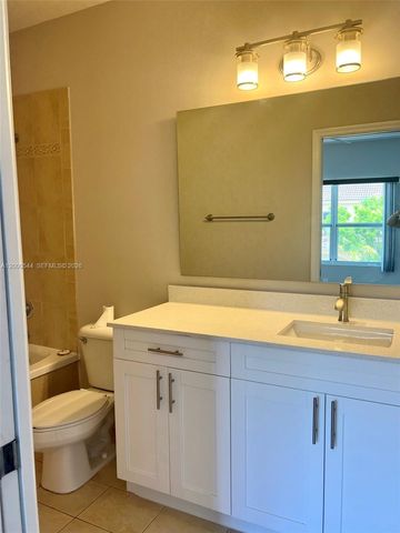 312 Talia Cir, Palm Springs, FL 33461