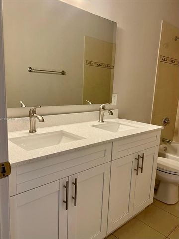 312 Talia Cir, Palm Springs, FL 33461