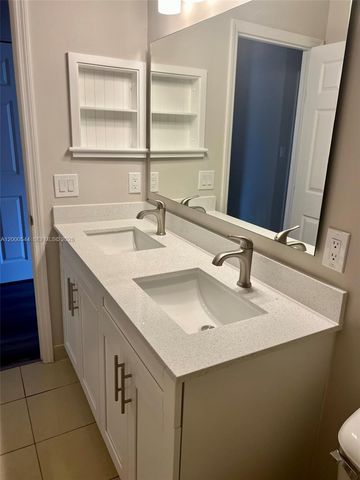 312 Talia Cir, Palm Springs, FL 33461