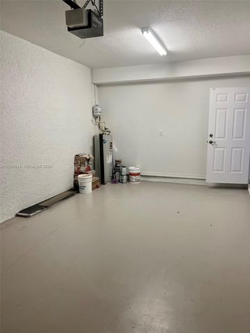 312 Talia Cir, Palm Springs, FL 33461