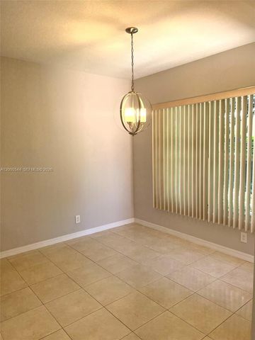 312 Talia Cir, Palm Springs, FL 33461