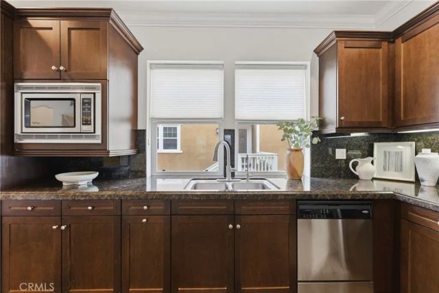 1800 Oak Street 613, Torrance, CA 90501