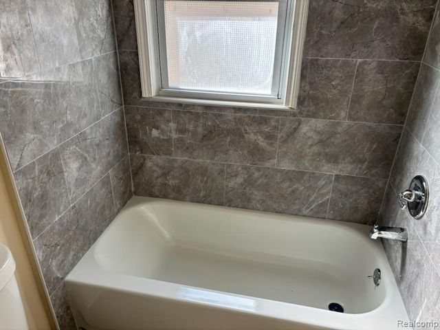 4457 1st Street, Wayne, MI 48184