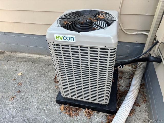 4457 1st Street, Wayne, MI 48184