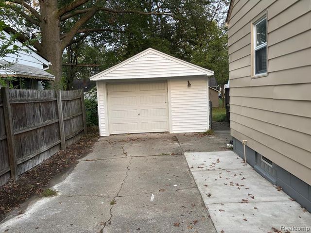 4457 1st Street, Wayne, MI 48184