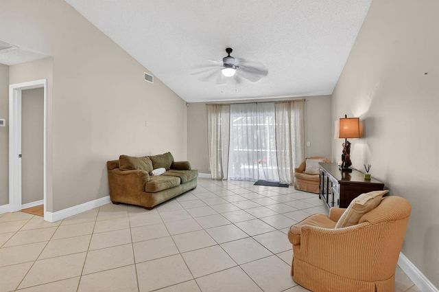19536 Sea Pines Way, Boca Raton, FL 33498